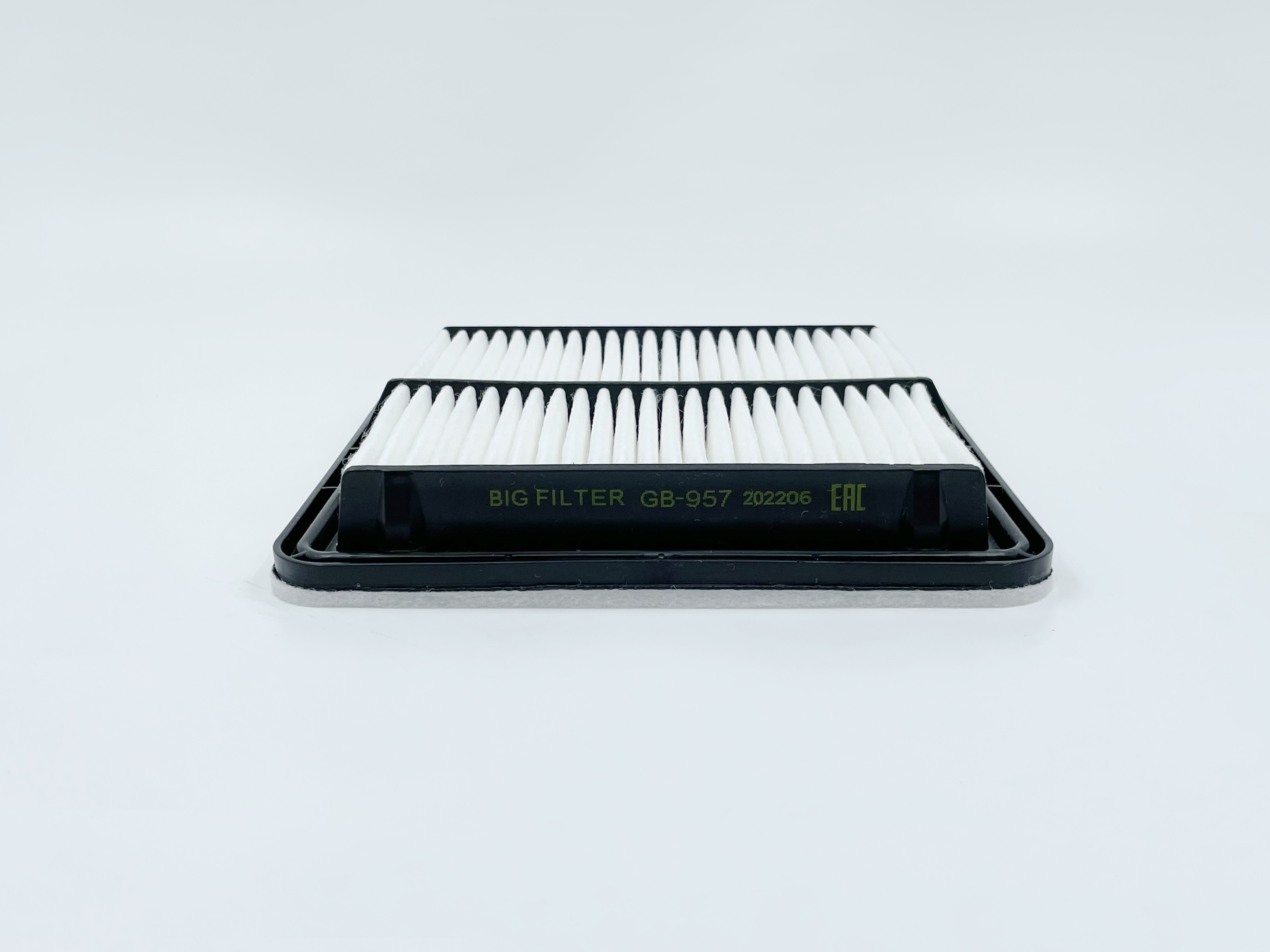 BIG FILTER Фильтр воздушный GB957